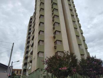 Apartamentos e Flats em leilão - Rua João Bottene, 410 - Piracicaba/SP - Banco Santander Brasil S/A | Z31766LOTE185