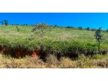 Terrenos e Lotes em leilão - Rua Projetada 03, s/nº - Itamonte/MG - Banco Santander Brasil S/A | Z31444LOTE026