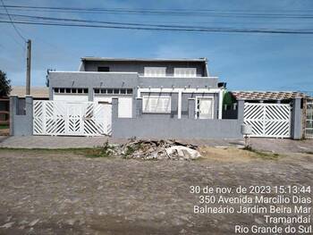 Casa em leilão - Rua Parma, 420 - Tramandaí/RS - Banco Santander Brasil S/A | Z31766LOTE090