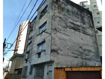 Apartamento em leilão - Travessa Vinte e Dois de Janeiro, 37 - São Vicente/SP - Banco Santander Brasil S/A | Z31684LOTE003