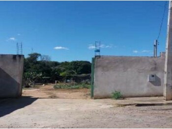 Casa em leilão - Rua Gabriela de Teixeira Vasconcelos, s/nº - Guaranésia/MG - Banco Cooperativo Sicoob S.A. | Z31866LOTE018