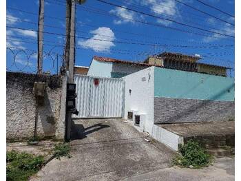 Casa em leilão - Rua Antônio Rolim, 651 - Rio das Ostras/RJ - Banco Santander Brasil S/A | Z31766LOTE196