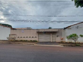 Casa em leilão - Rua do Rádio, 320 - Uberlândia/MG - Banco Santander Brasil S/A | Z31435LOTE002