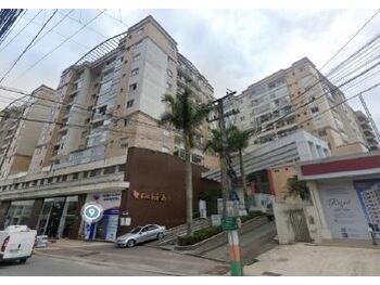 Apartamento em leilão - Rua Guaraparim, 130 - Camboriú/SC - Banco Bradesco S/A | Z31778LOTE001