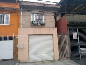 Casa em leilão - Alameda Amélia, 382 - Guarulhos/SP - Banco Santander Brasil S/A | Z31860LOTE002