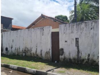 Casa em leilão - Primeira Travessa São Jorge, 110 - Lauro de Freitas/BA - Banco Pan S/A | Z32092LOTE015