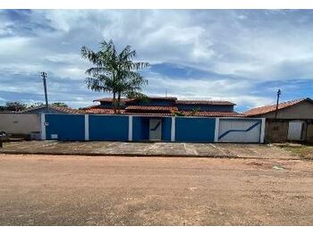 Casa em leilão - Rua 04, s/n° - São Miguel do Araguaia/GO - Banco Bradesco S/A | Z31909LOTE002