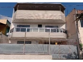 Casa em leilão - Rua Lidja Zamenhof, 200 - Rio de Janeiro/RJ - Itaú Unibanco S/A | Z32004LOTE004