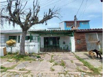 Casa em leilão - Alameda E, 794 - Porto Alegre/RS - Banco Bradesco S/A | Z32005LOTE011