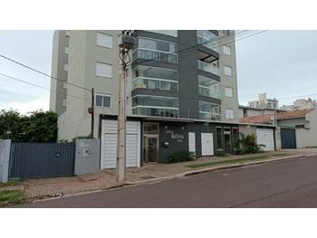 Apartamentos e Flats em leilão - Rua Marechal Deodoro, 3554 - Cascavel/PR - Banco Santander Brasil S/A | Z31982LOTE148