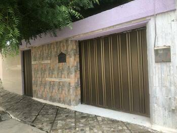 Casa em leilão - Rua I, 13 - Senador Pompeu/CE - Banco Santander Brasil S/A | Z31982LOTE192