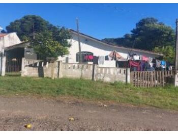 Casa em leilão - Rua Petronio Romero Carneiro de Souza, 228 - Palmeira/PR - Banco Bradesco S/A | Z32088LOTE017