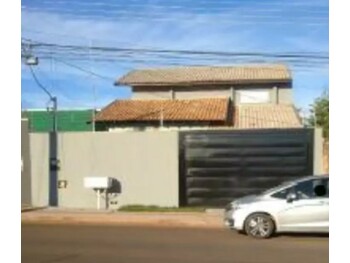 Casa em leilão - Rua Felipe Camarão, 183 - Campo Grande/MS - Banco Santander Brasil S/A | Z31965LOTE004