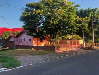 Casa em leilão - Rua Omiro Ledur, 211 - São Sebastião do Caí/RS - Banco Santander Brasil S/A | Z31982LOTE024