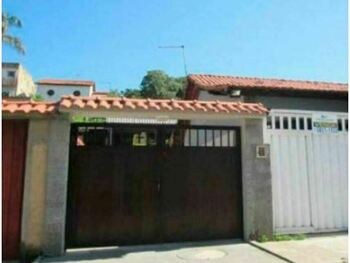 Casa em leilão - Rua Capitão Felinto dos Santos, 113 - São Gonçalo/RJ - Itaú Unibanco S/A | Z31994LOTE010