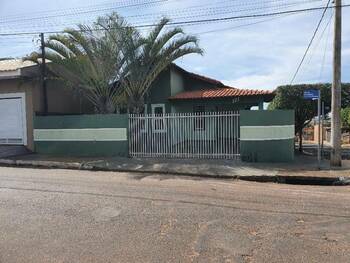 Casa em leilão - Avenida Rui Barbosa, 121 - Herculândia/SP - Banco Santander Brasil S/A | Z32186LOTE417