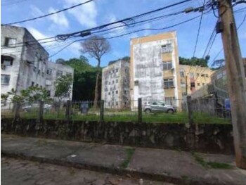 Apartamentos e Flats em leilão - Rua Elisiário Silveira Andrade, 505 - Salvador/BA - Banco Santander Brasil S/A | Z31977LOTE012