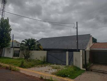 Casa em leilão - Avenida Javier Koelbel, 71 - Foz do Iguaçu/PR - Banco Santander Brasil S/A | Z32186LOTE186