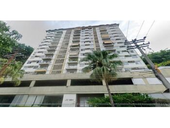 Apartamentos e Flats em leilão - Rua Carvalho Alvim, 691 - Rio de Janeiro/RJ - Creditas Soluções Financeiras Ltda | Z32242LOTE029