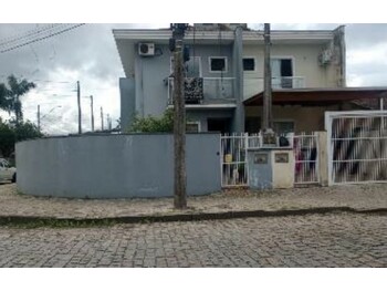 Casa em leilão - Rua João Ebert, s/nº - Joinville/SC - Itaú Unibanco S/A | Z32095LOTE005