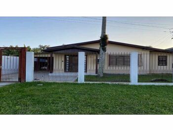 Casa em leilão - Rua Trinta e um de Março, 90 - Guaíba/RS - Enforce Community | Z32196LOTE001