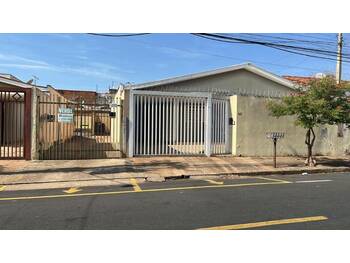 Casa em leilão - Rua Jordão Marques da Silva, 54 - São José do Rio Preto/SP - Banco Santander Brasil S/A | Z32186LOTE239