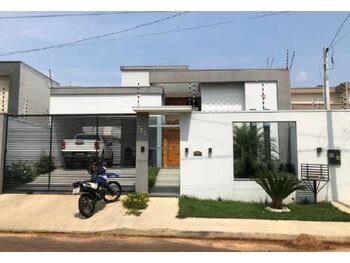 Casa em leilão - Rua Dudu Ferraz , 733 - Alta Floresta/MT - Banco Bradesco S/A | Z32231LOTE001