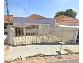 Casa em leilão - Rua Paulo Aparecido Giraldi, 1052 - Lins/SP - Tribunal de Justiça do Estado de São Paulo | Z32285LOTE001