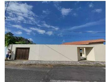 Casa em leilão - Rua Everaldo Cunha, 02 - Salvador/BA - Banco Santander Brasil S/A | Z32186LOTE056