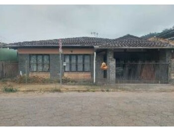 Casa em leilão - Rua Voluntários da Pátria, 203 - Rio do Sul/SC - Banco Bradesco S/A | Z32319LOTE023