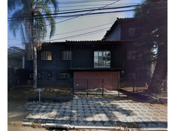 Casa em leilão - Rua Carlota Fiel Carnelos, 341 - Sorocaba/SP - Banco Santander Brasil S/A | Z32152LOTE005