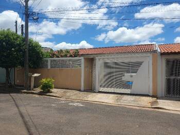 Casa em leilão - Rua Pixinguinha, 286 - Marília/SP - Banco Santander Brasil S/A | Z32325LOTE170