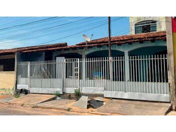 Casa em leilão - Rua Cardeal (Antiga Rua 84), s/nº  - Cuiabá/MT - Banco Bradesco S/A | Z32332LOTE011