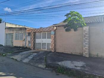 Casa em leilão - Rua Portugal, s/nº - Luziânia/GO - Banco Santander Brasil S/A | Z32325LOTE152