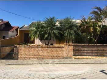 Casa em leilão - Rua Rafael Rossa, 81 - Rio do Sul/SC - Banco Santander Brasil S/A | Z32152LOTE041