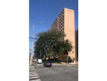 Apartamentos e Flats em leilão - Rua Lamenha Lins, 2360 - Curitiba/PR - Banco Santander Brasil S/A | Z32152LOTE033