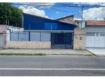 Casa em leilão - Rua Dom Pedro I, 199 - Campina Grande/PB - Banco Santander Brasil S/A | Z32325LOTE236