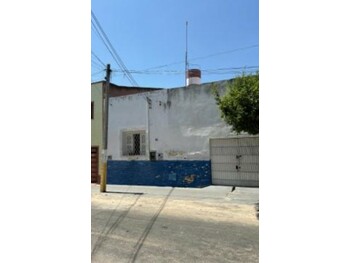 Casa em leilão - Rua Santos Dumont, 169 - Crateús/CE - Banco Santander Brasil S/A | Z32333LOTE014