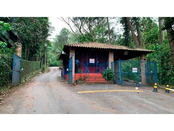 Casa em leilão - Rua Pedregal, 340 - Embu das Artes/SP - Banco Santander Brasil S/A | Z32558