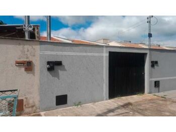 Casa em leilão - Rua 8, s/nº  - Guapó/GO - Banco Bradesco S/A | Z32573LOTE006