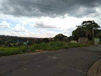 Terreno em leilão - Rua Almeirindo Cosenza, 10 - Limeira/SP - Banco Santander Brasil S/A | Z32643LOTE005