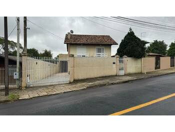 Casa em leilão - Rua José Soares Pinto, 70 - Campo Largo/PR - Banco Santander Brasil S/A | Z32638LOTE008