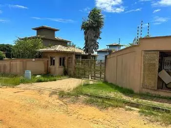 Casa em leilão - Rua Avineira, 715 - Armação dos Búzios/RJ - Banco Santander Brasil S/A | Z32638
