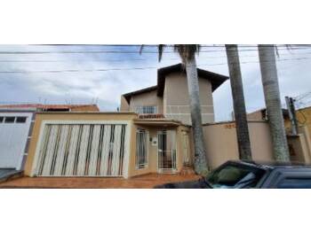 Casa em leilão - Rua Arcênia, 599 - Campo Grande/MS - Banco Santander Brasil S/A | Z32638LOTE216