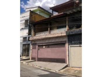 Sobrado em leilão - Rua Gaivota, 20-A - Osasco/SP - Banco Santander Brasil S/A | Z32526LOTE009