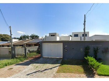 Casa em leilão - Rua Milton Ramos, 167 - Foz do Iguaçu/PR - Banco Santander Brasil S/A | Z32414LOTE015