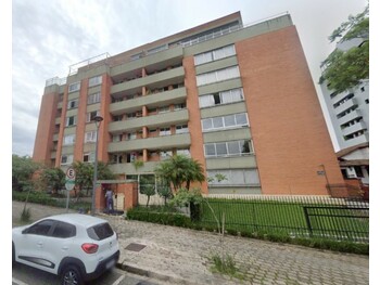 Apartamento em leilão - Rua Gutemberg, 340 - Curitiba/PR - Banco Daycoval S/A | Z32766