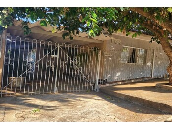 Casa em leilão - Rua Rodrigues Alves, 1387 - Presidente Venceslau/SP - Banco Bradesco S/A | Z32845