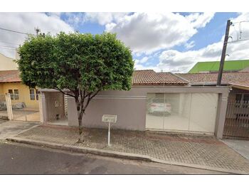 Casa em leilão - Rua Dom Pedro I, 188 - Londrina/PR - Banco Pan S/A | Z32836LOTE001