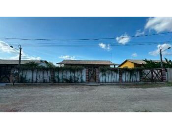 Casa em leilão - Rua Justiniano da Silva, 71 - Gravatá/PE - Banco Santander Brasil S/A | Z32520LOTE009